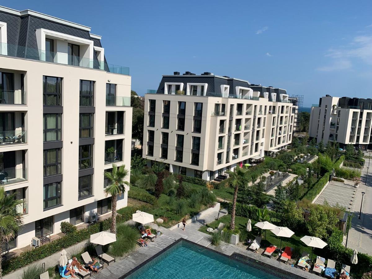 Elinor Apartments - C29 Saints Constantine and Helena Exterior photo